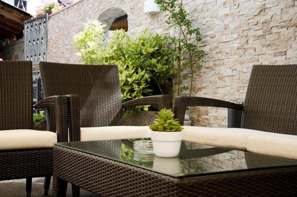 Hotel Corona Pinzolo Luaran gambar