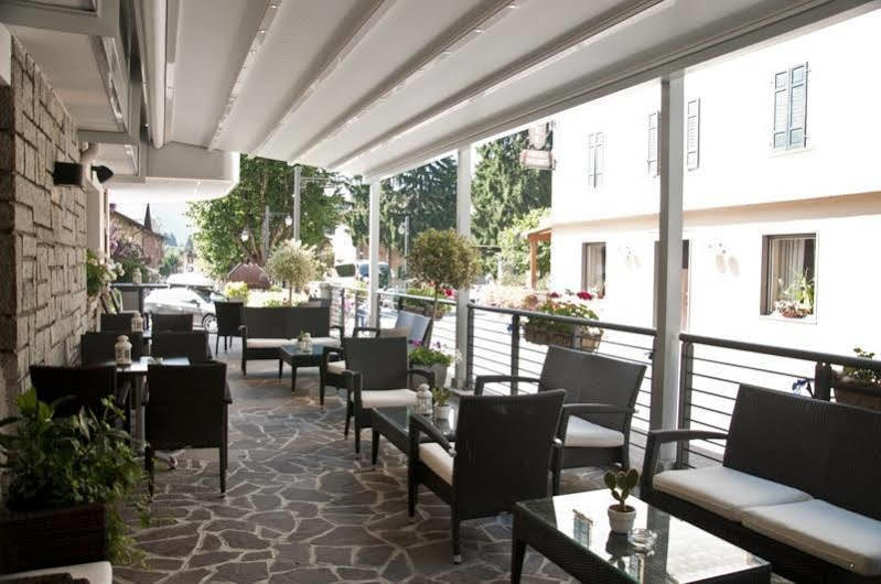 Hotel Corona Pinzolo Luaran gambar